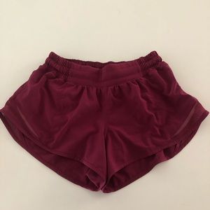 Lululemon hotty hot hot short 2.5